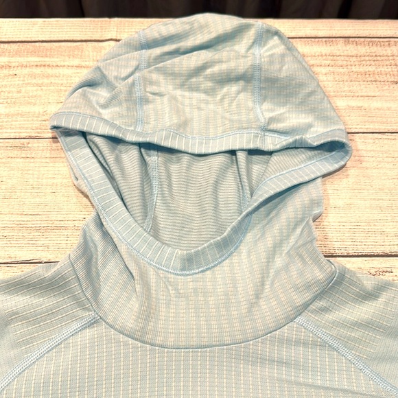 🍋Women’s Lululemon Rest Less Hoodie PTP approx 15.5”(2 bars) light blue *read* - Picture 2 of 11